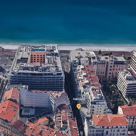 Haliviera - Golden Square, 1min From Apartament *